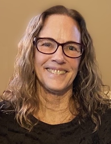 Victoria  Pelton